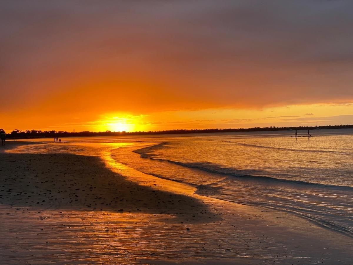 Riviera Resort Hervey Bay Exteriör bild