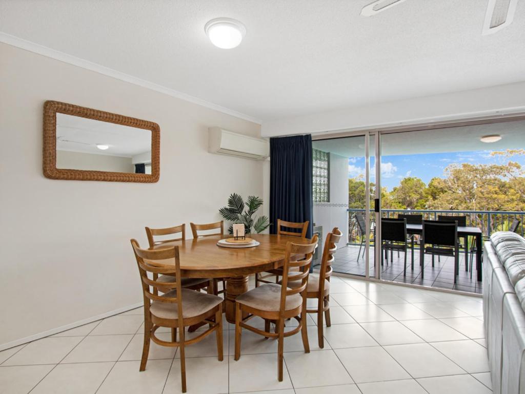 Riviera Resort Hervey Bay Exteriör bild